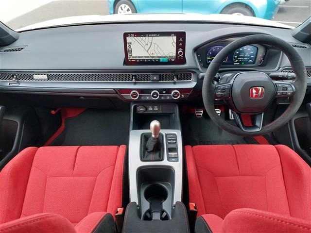 Honda CIVIC 2023 6985638-18