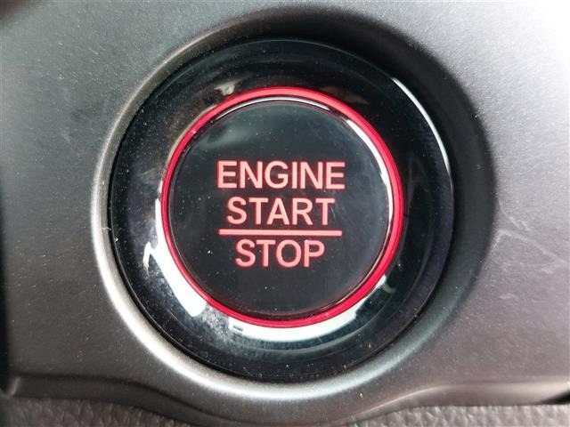 Honda CIVIC 2023 6985638-24