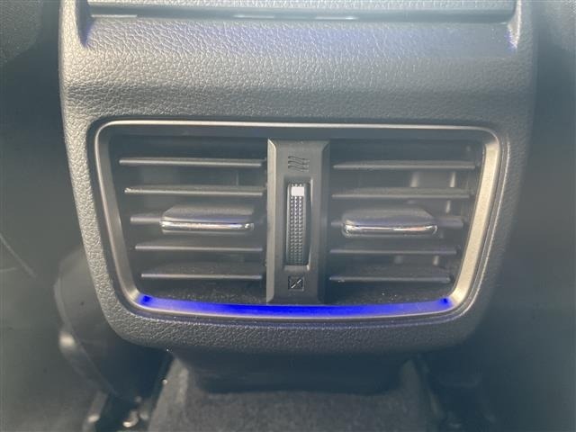 Honda CIVIC 2018 6985649-20