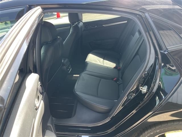 Honda CIVIC 2018 6985657-10