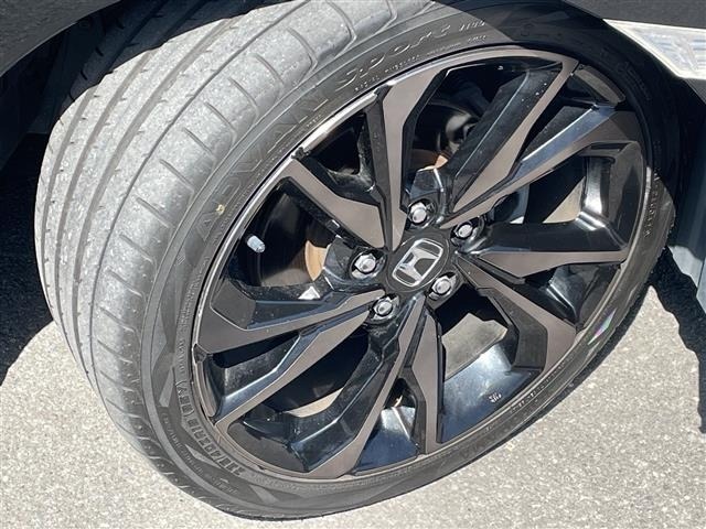 Honda CIVIC 2018 6985657-20