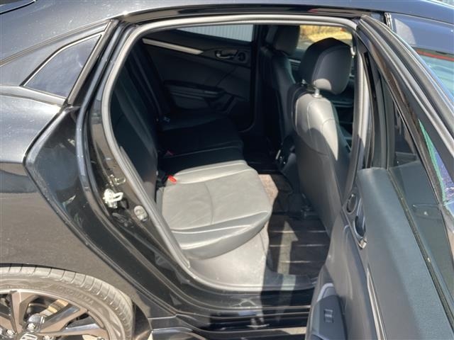 Honda CIVIC 2018 6985657-9