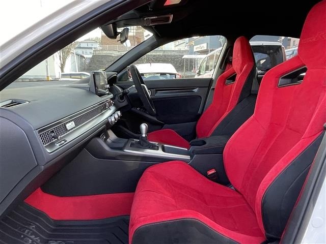 Honda CIVIC 2024 6985722-2