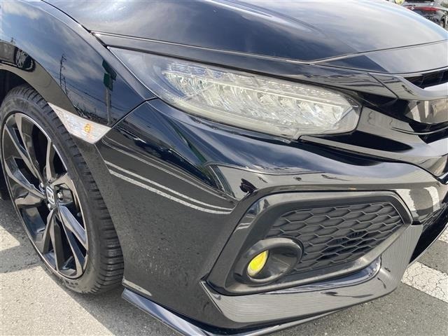 Honda CIVIC 2018 6985782-18
