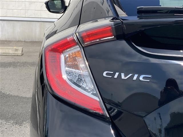 Honda CIVIC 2018 6985782-9