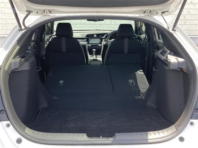 Honda CIVIC 2020 6985870-39