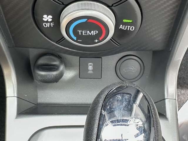 Daihatsu COPEN 2025 7001422-11
