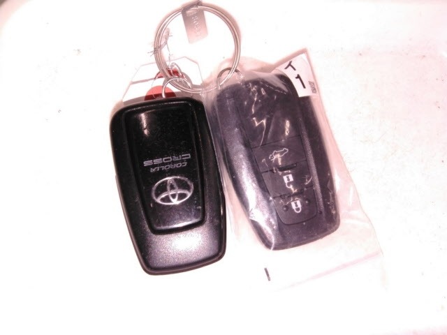 Toyota COROLLA CROSS 2023 6976050-10
