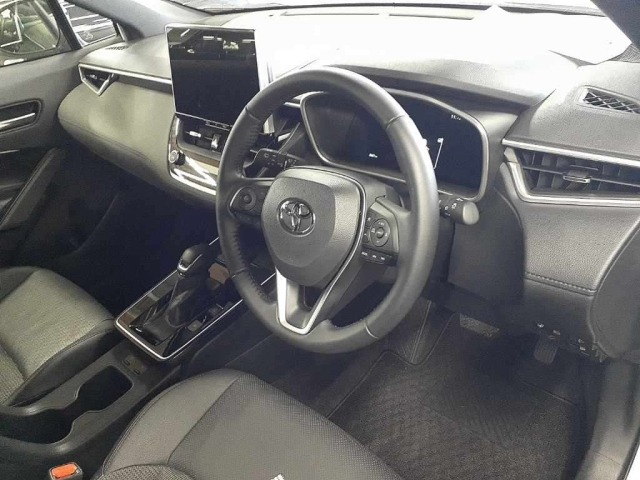Toyota COROLLA CROSS 2025 6976093-9