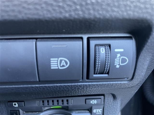 Toyota COROLLA CROSS 2023 6976181-10