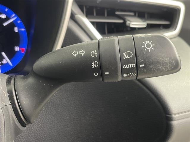 Toyota COROLLA CROSS 2023 6976219-7