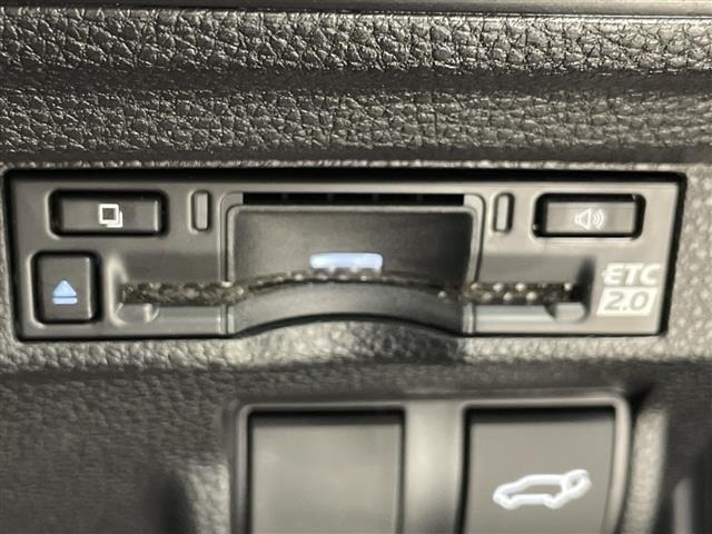 Toyota COROLLA CROSS 2024 6976270-18