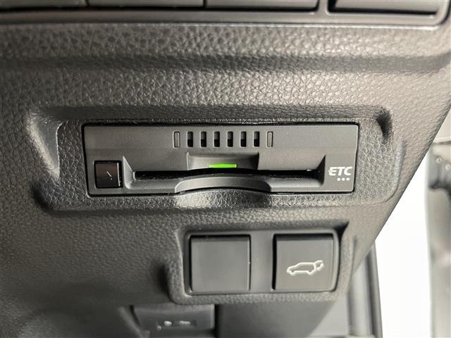 Toyota COROLLA CROSS 2023 6976289-17