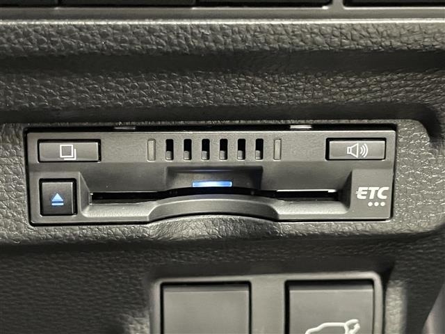Toyota COROLLA CROSS 2022 6976349-10
