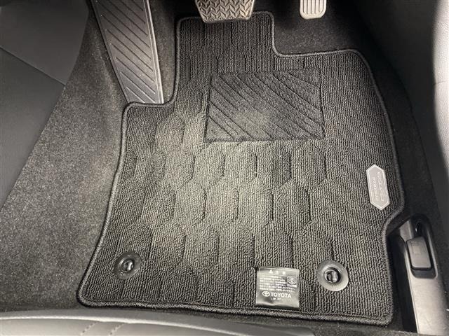 Toyota COROLLA CROSS 2024 6976411-14