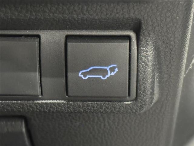 Toyota COROLLA CROSS 2021 6976412-2