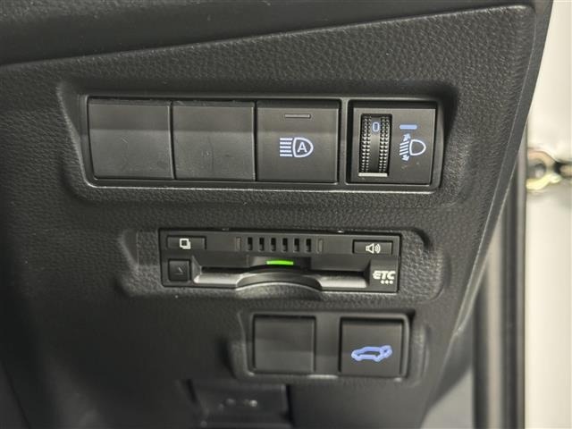 Toyota COROLLA CROSS 2021 6976412-30