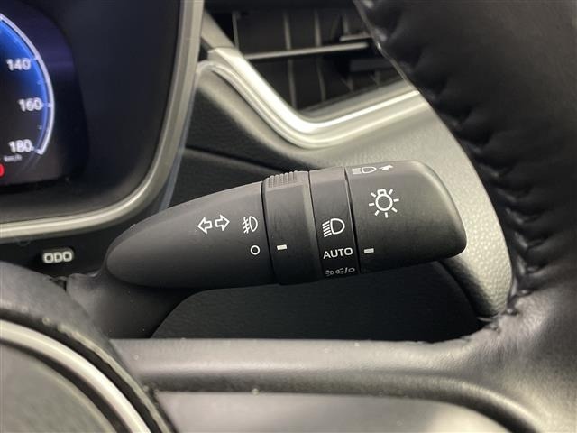 Toyota COROLLA CROSS 2025 6976425-3