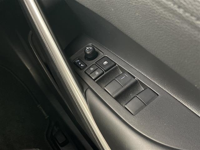 Toyota COROLLA CROSS 2025 6976425-8