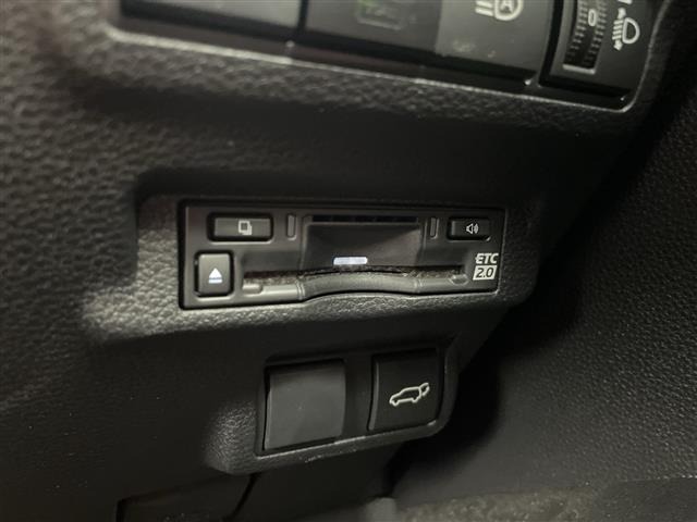 Toyota COROLLA CROSS 2024 6976499-9