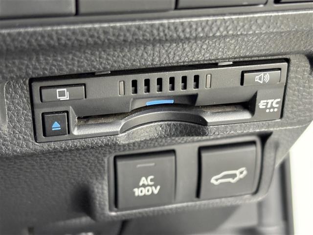 Toyota COROLLA CROSS 2022 6976536-3