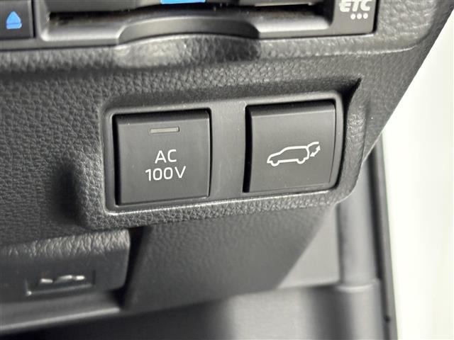 Toyota COROLLA CROSS 2022 6976536-5