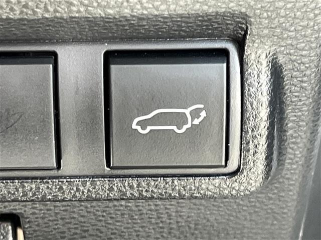 Toyota COROLLA CROSS 2022 6976618-1
