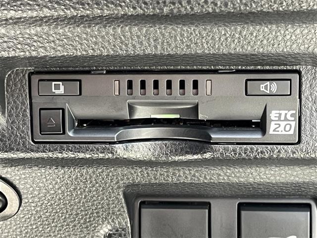 Toyota COROLLA CROSS 2022 6976618-18
