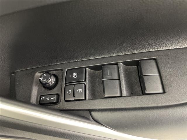 Toyota COROLLA CROSS 2023 6976638-2