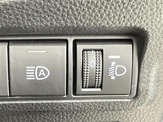Toyota COROLLA CROSS 2023 6976689-3