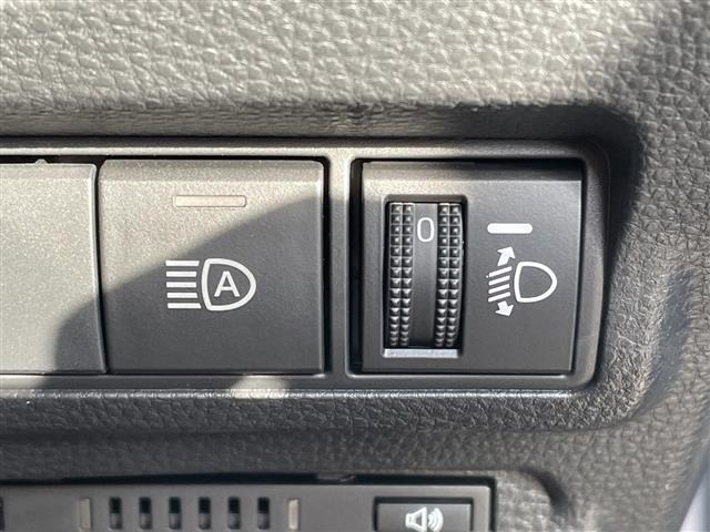 Toyota COROLLA CROSS 2021 6976763-4