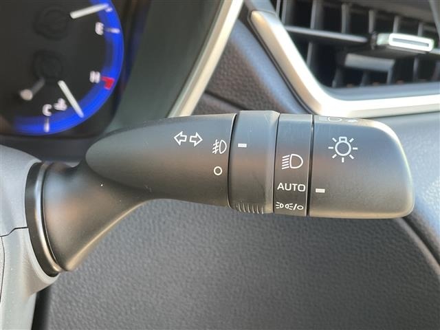 Toyota COROLLA CROSS 2021 6976763-9