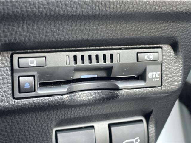 Toyota COROLLA CROSS 2022 6976778-3