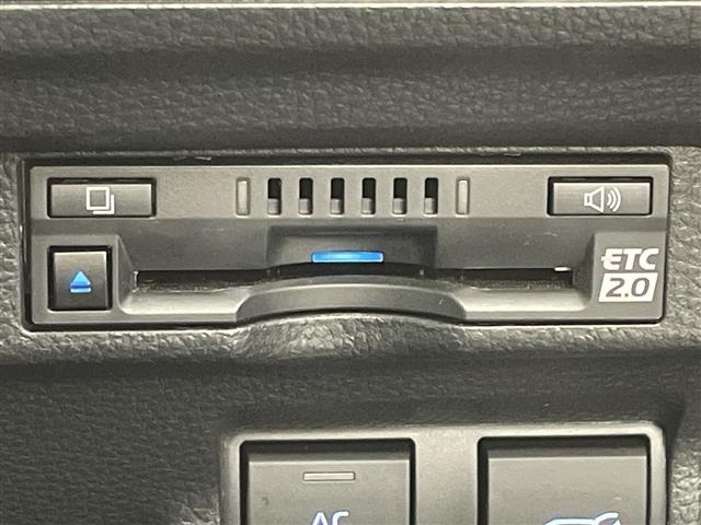 Toyota COROLLA CROSS 2022 6976861-13