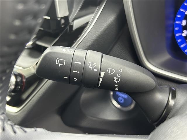 Toyota COROLLA CROSS 2021 6976885-1