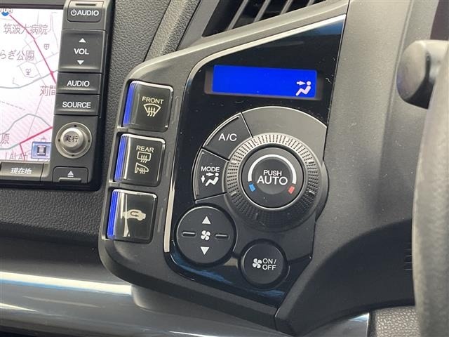 Honda CR-Z 2011 6988267-22