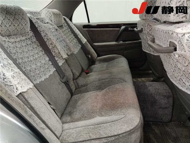 Toyota CROWN MAJESTA 2001 6992547-8