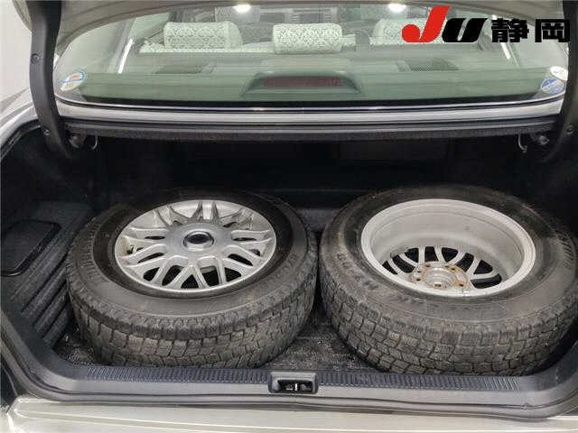 Toyota CROWN MAJESTA 2001 6992547-9
