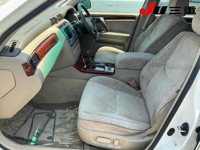 Toyota CROWN MAJESTA 2001 6992558-3