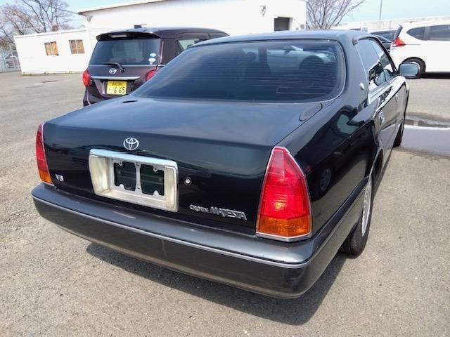 Toyota CROWN MAJESTA 1995 6992569-1