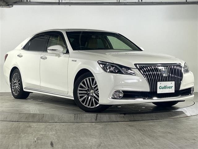 Toyota CROWN MAJESTA 2013 6992622-0
