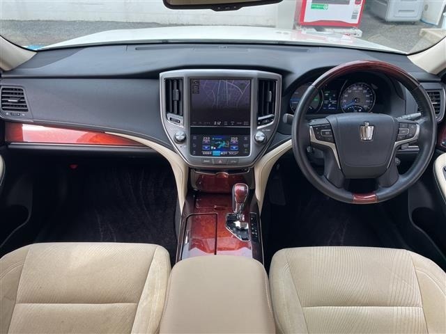 Toyota CROWN MAJESTA 2013 6992622-14