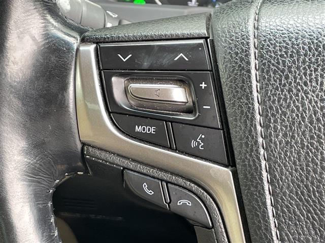 Toyota CROWN MAJESTA 2017 6992639-12