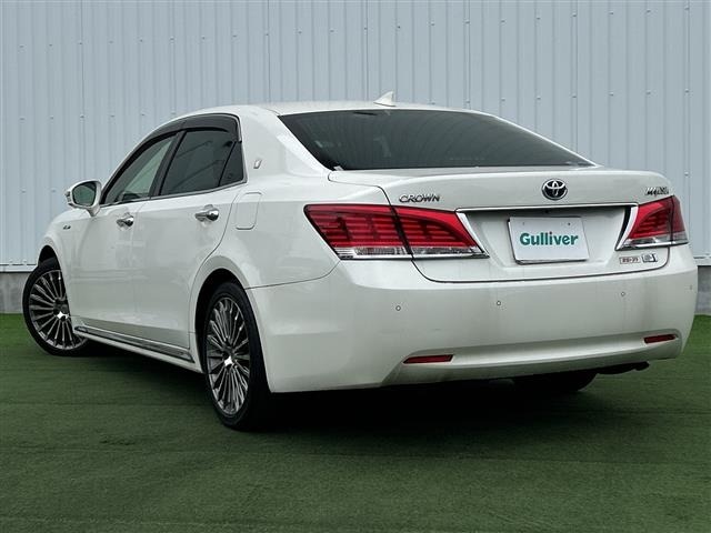 Toyota CROWN MAJESTA 2017 6992639-13