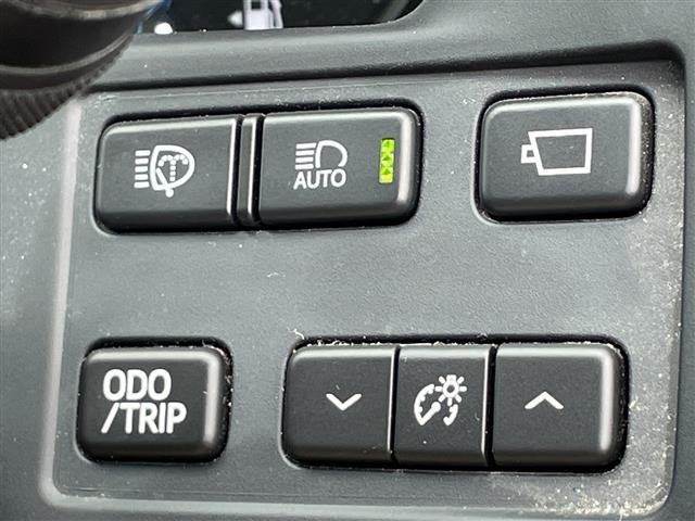 Toyota CROWN MAJESTA 2017 6992639-17