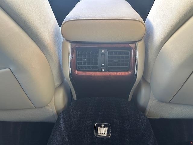 Toyota CROWN MAJESTA 2015 6992640-4