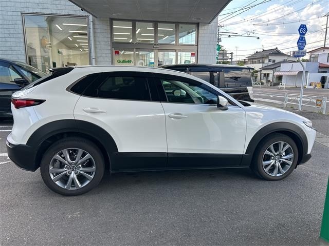 Mazda CX-30 2023 6992679-22