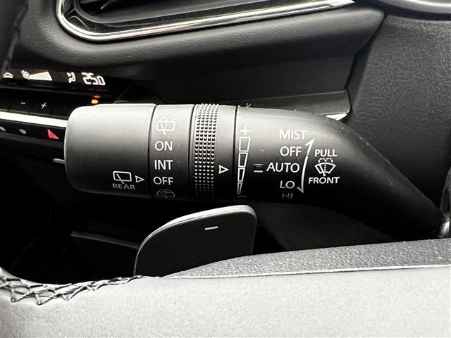 Mazda CX-30 2023 6992747-9