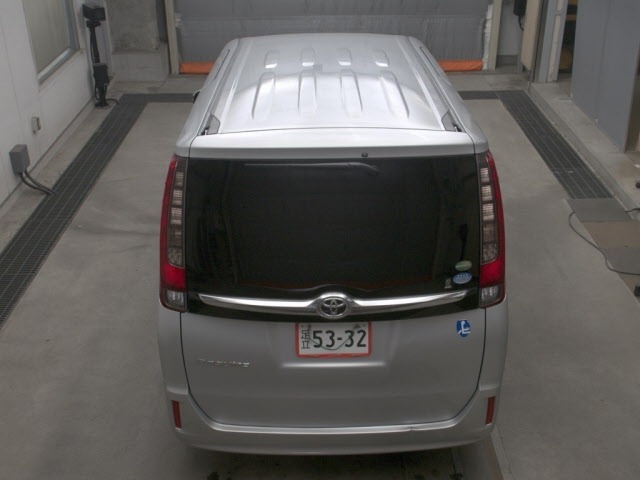 Toyota ESQUIRE 2015 6976490-7