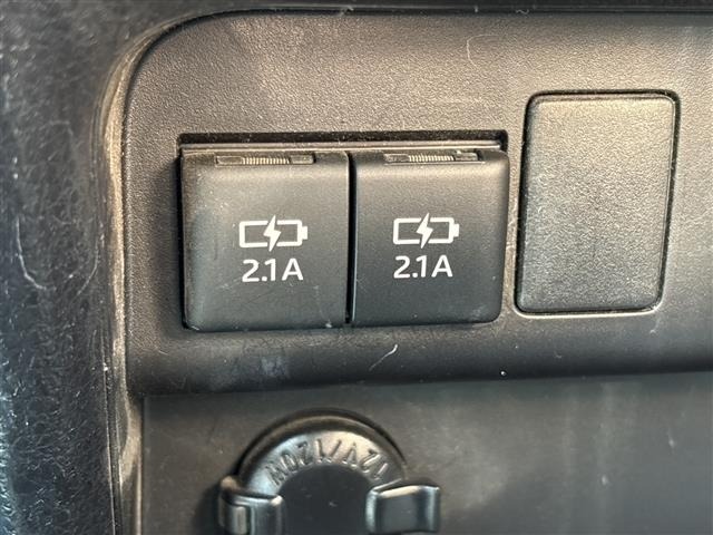 Toyota ESQUIRE 2019 6977119-11
